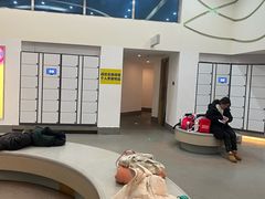 -冰纷万象滑冰场(二七万象城店)