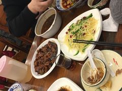 -侬佳蒸菜馆(听潮店)