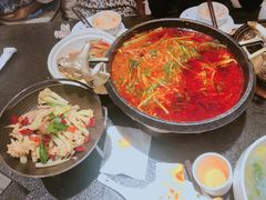 -万重锦·人文川菜馆(骡马市店)