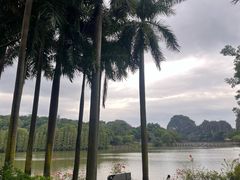 -星湖旅游景区七星岩