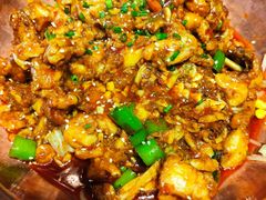 -巴四老城区炭火蛙锅(张江店)