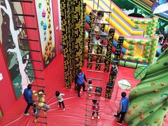 -蒙特利亲子乐园