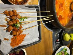 -贵厨酸汤牛肉(花果园国际中心店)