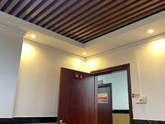 -岭下农庄·农家菜·野生大头鱼·公司团建(福永凤凰山店)