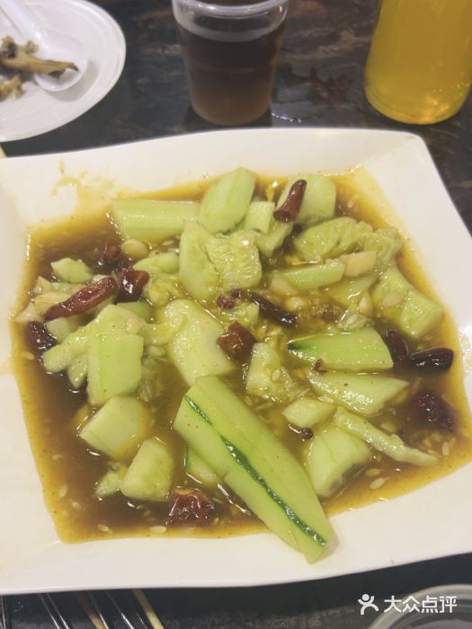 郑贵初烧烤·烤凤爪的发明者(王家湾店)图片