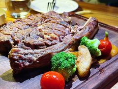 战斧牛排-埠口精酿夜景餐酒吧· BREWPORT BISTRO(长嘉汇重庆之眼店)