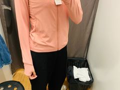 -优衣库(上海虹口龙之梦店)