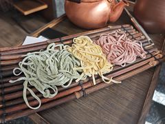 -盡膳口福跷脚牛肉火锅(晶耀前滩店)