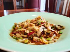 爆腌菜边笋肉片-虎哥私房菜(馒头山店)