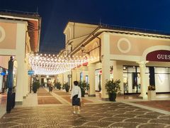 -佛罗伦萨小镇广佛名品奥特莱斯(疏港路店)