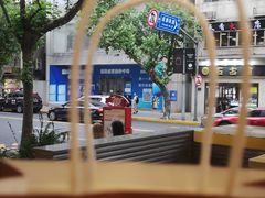 -上海市长春食品商店(淮海中路店)