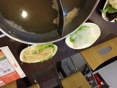 呷哺呷哺(月星环球港店)-呷哺呷哺(普陀乐购真北店)