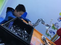 -童程童美·信息学竞赛·乐高机器人编程(长宁来福士校区)