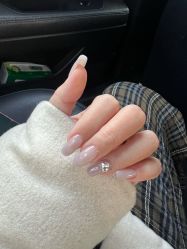 -悦指间美甲美睫