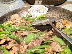 -费大厨辣椒炒肉(高铁吾悦广场店)