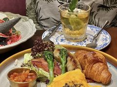 -秘密旅行Bonjour(黑金冠 江南西店)