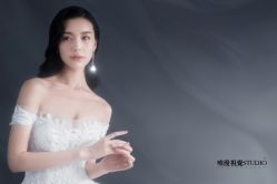 现代简约-巴黎婚纱摄影工作室