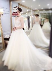点击看大图 -觅白婚纱礼服馆