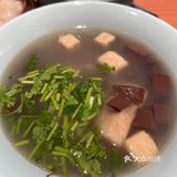 回味鸭血粉丝汤是南京人心目中的老品牌了