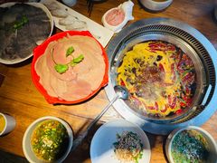 -城墙拐拐火锅(三峡广场黑金冠店)
