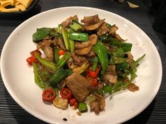 农家小炒肉-虎虎龙虾大排档(双井店)