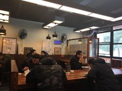 大堂-何太太馄饨面铺(大浒东苑店)