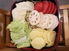 -菌海森林·非遗野生菌火锅(西山区滇池路摩根道店)