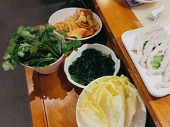 -重庆高老九火锅(虹桥天地店)