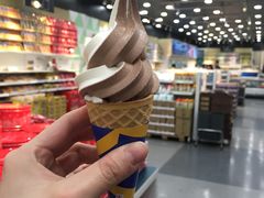 双色冰激凌-宜家·瑞典风味餐厅(北京西红门店)