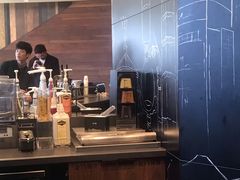 -星巴克(迪士尼小镇店)