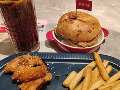 -必胜客(鳌江万达店)