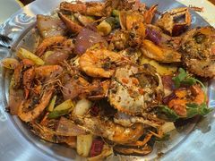 -休记光头香辣蟹干锅(绵竹店)