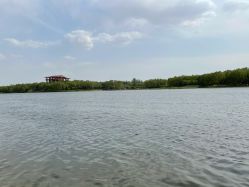 -时尚殿堂明星门店