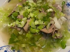 -肖四女乐山跷脚牛肉(南汇大学城生活广场店)
