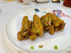 -东豪园林海鲜酒家(南港路辅路店)