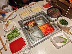 -海底捞火锅(盈石八一广场店)