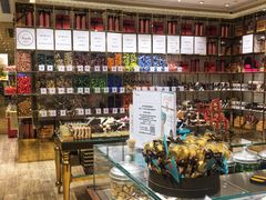 -VENCHI 闻绮(北京国贸商城店)