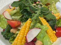 -马克西姆俄罗斯餐厅(通亚街店)