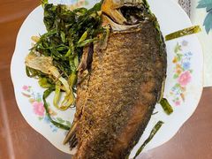葱烤河鲫鱼-真老大房(南京东路店)