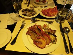 -澳门旅游塔360°旋转餐厅(南湾湖广场店)