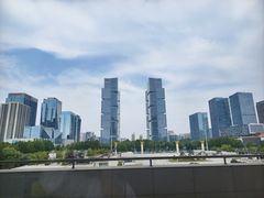 -郑州东站