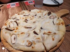 -玛格萝妮(汇智国际商业中心店)