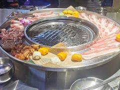 -哈哈碳都·牛肋条无限自助烤肉(宝龙店)