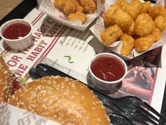 -The Habit Burger Grill 哈比特汉堡(复兴soho店)