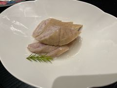 -隆江大酒店(雯婕商务楼店)