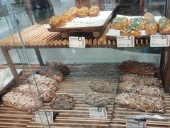 -CARINO BAKERY&CAFE(人广来福士店)