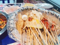 -马路边边串串香(苗栗路店)
