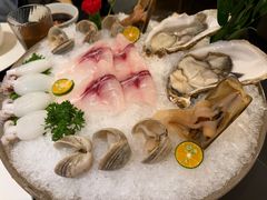 -鲜入唯煮·港式海鲜牛肉火锅(金宝街店)