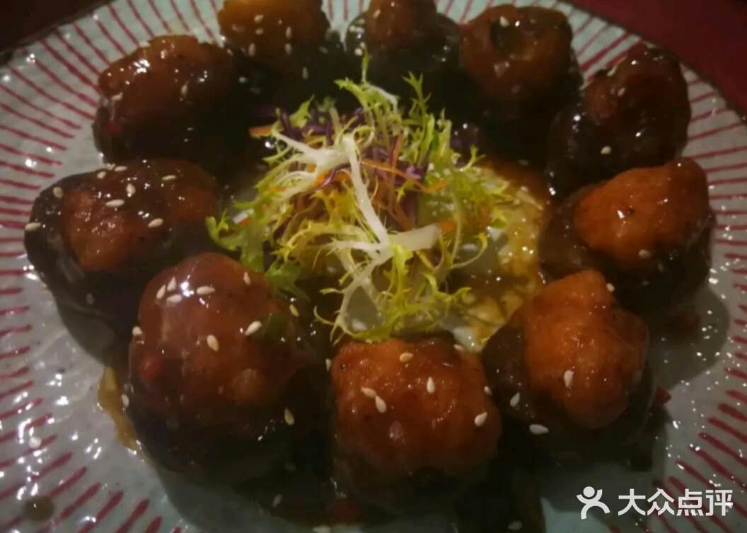 岳飞街的每日翻台私房菜