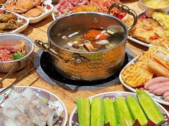 -汉江山料理级自助烤肉黑金冠(周口好吃城店)